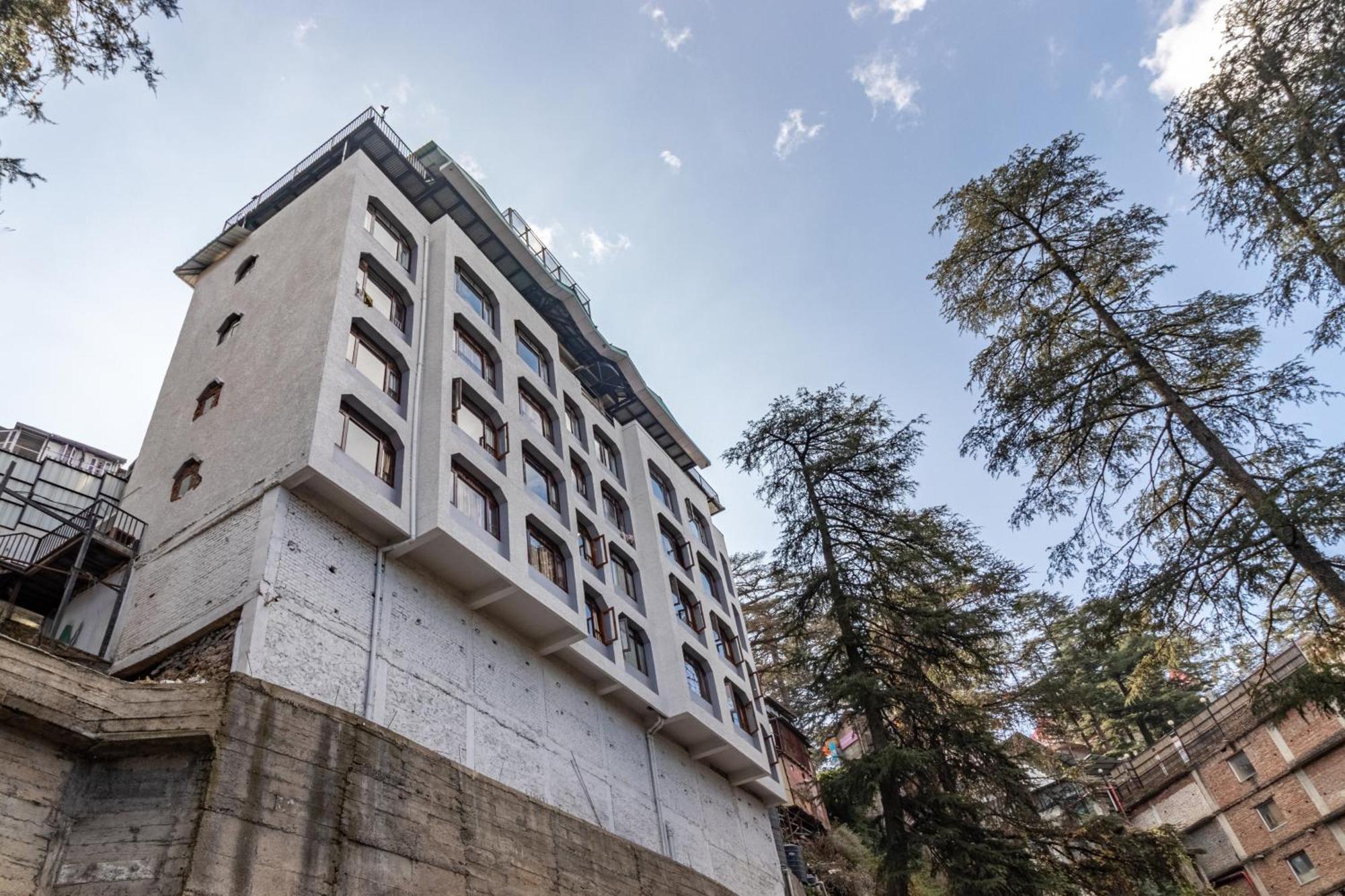 Treebo Varuna With Mountain View Hotel Shimla Exterior photo