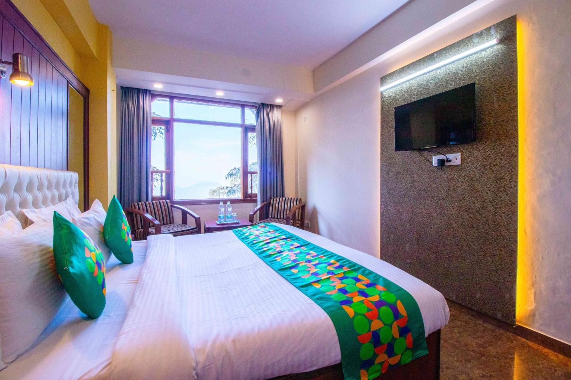 Treebo Varuna With Mountain View Shimla Exterior photo