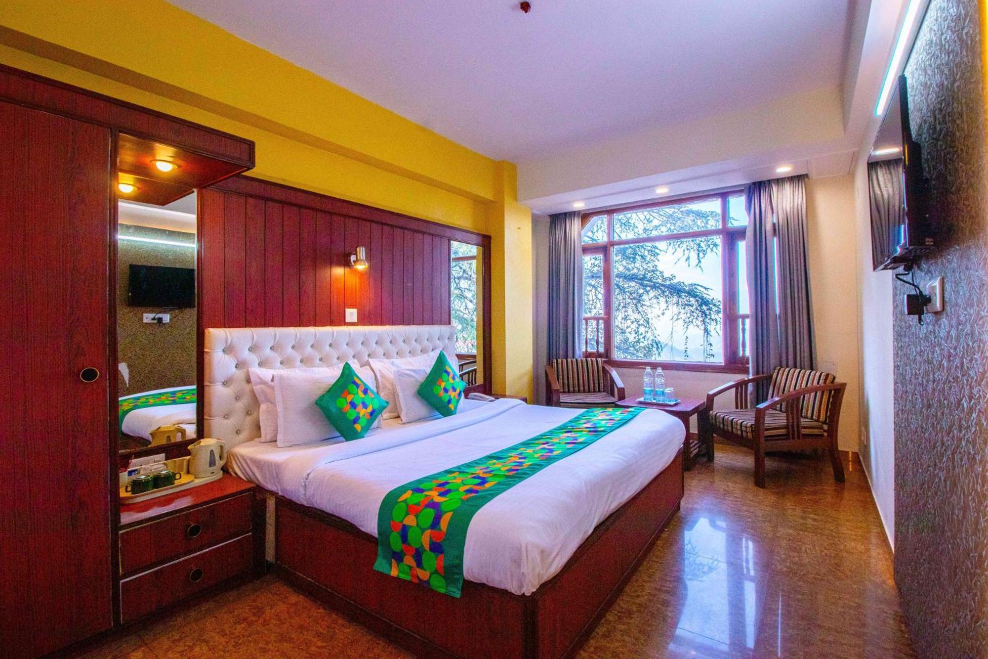 Treebo Varuna With Mountain View Shimla Exterior photo