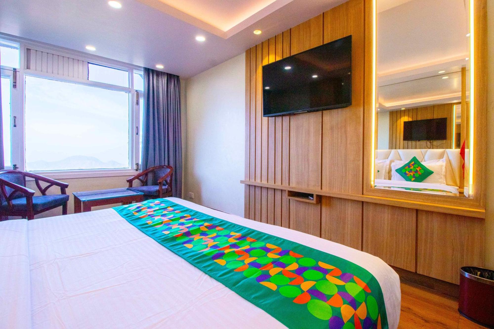 Treebo Varuna With Mountain View Shimla Exterior photo