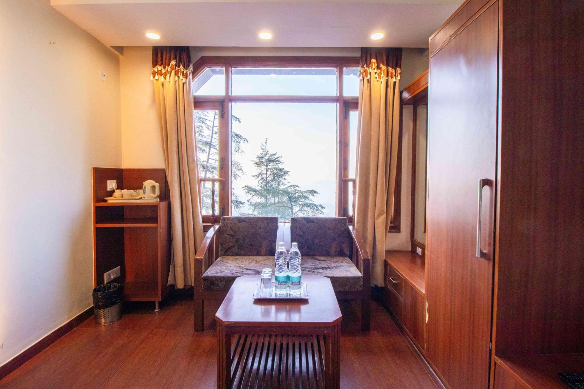 Treebo Varuna With Mountain View Shimla Exterior photo